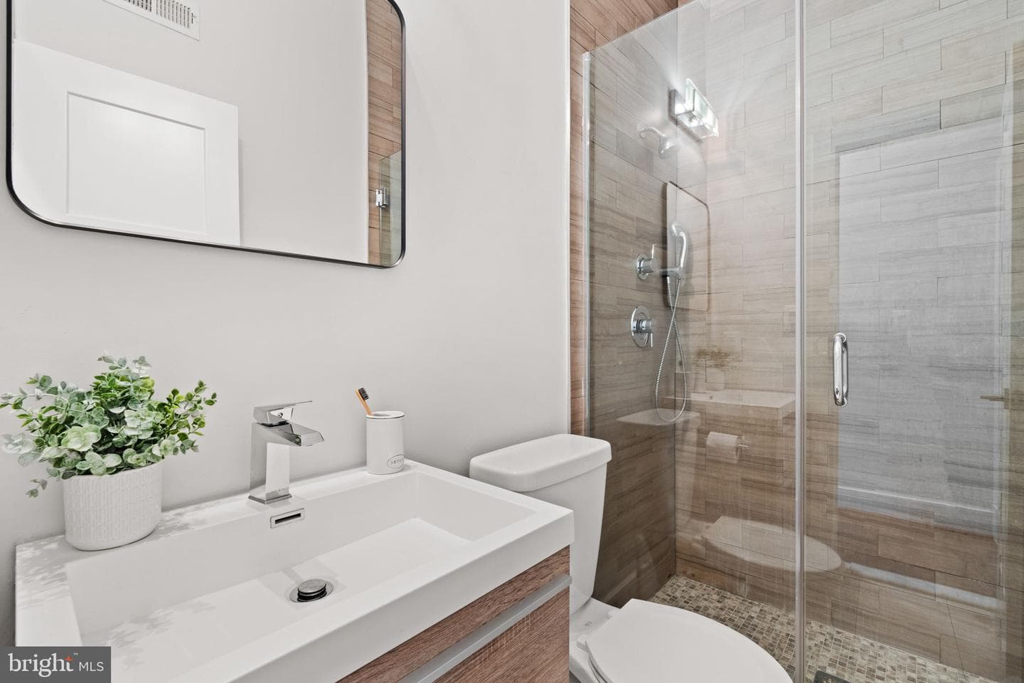 120 S Street NW #1 photo 9