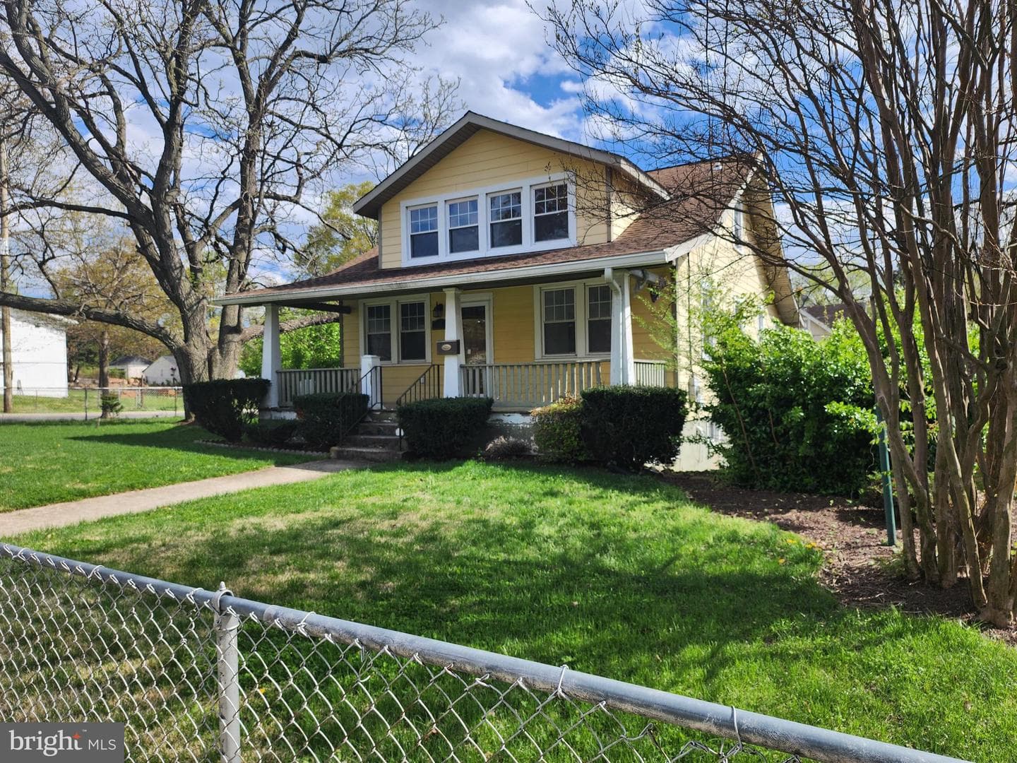 3047 Douglas Street NE, Washington