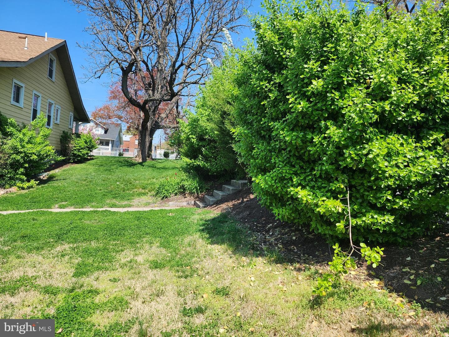 3047 Douglas Street NE photo 42