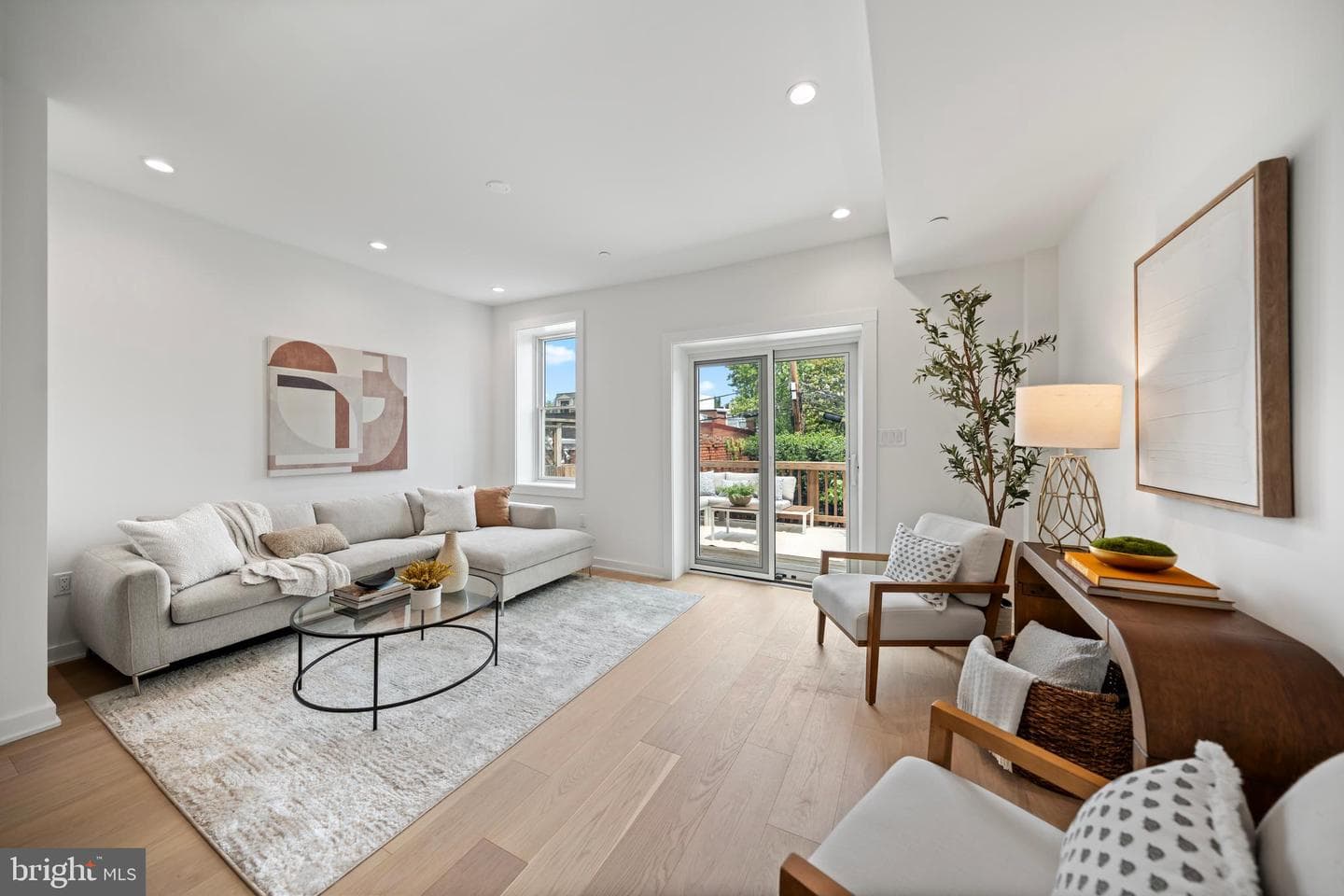 131 11 Street NE #3 photo 16