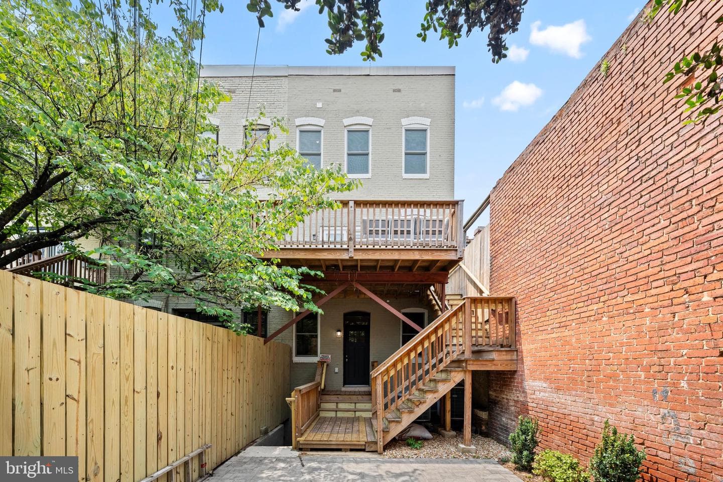 131 11 Street NE #3 photo 36