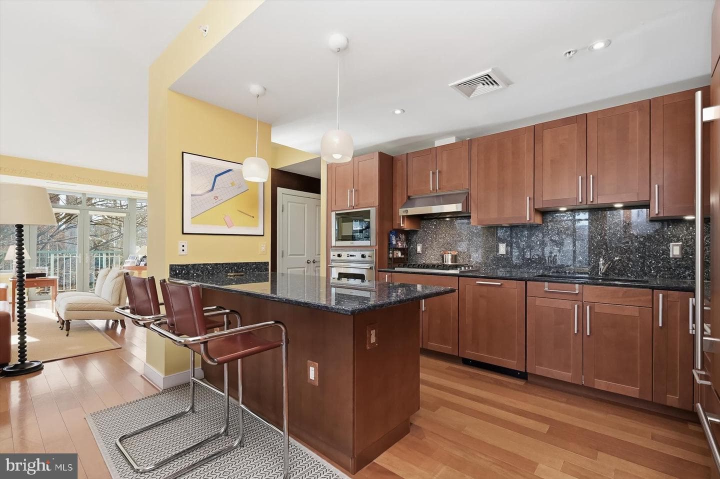 2425 L Street NW #303 photo 11
