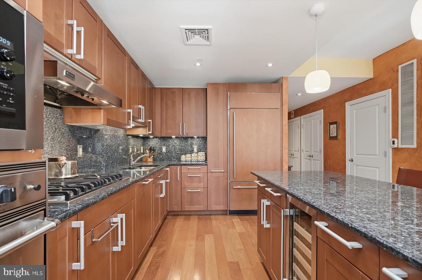 2425 L Street NW #303 photo 13