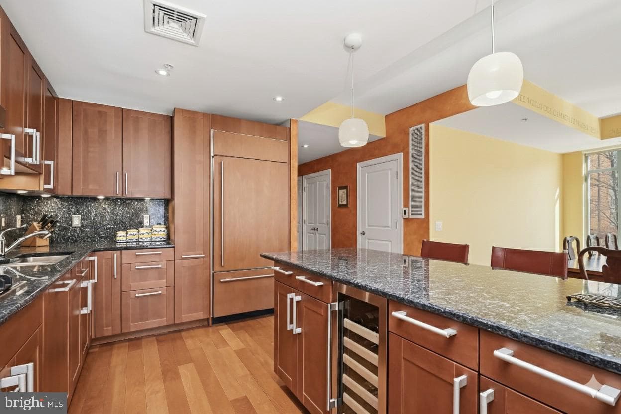 2425 L Street NW #303 photo 14