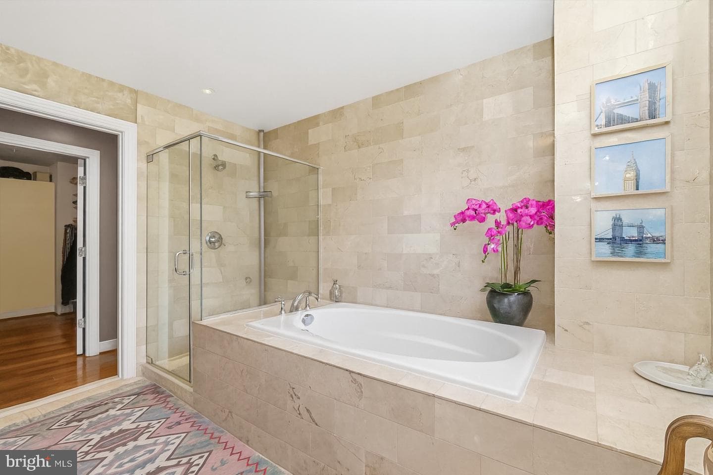 2425 L Street NW #303 photo 18