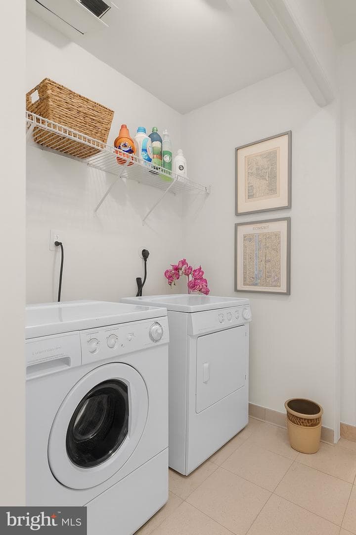 2425 L Street NW #303 photo 25