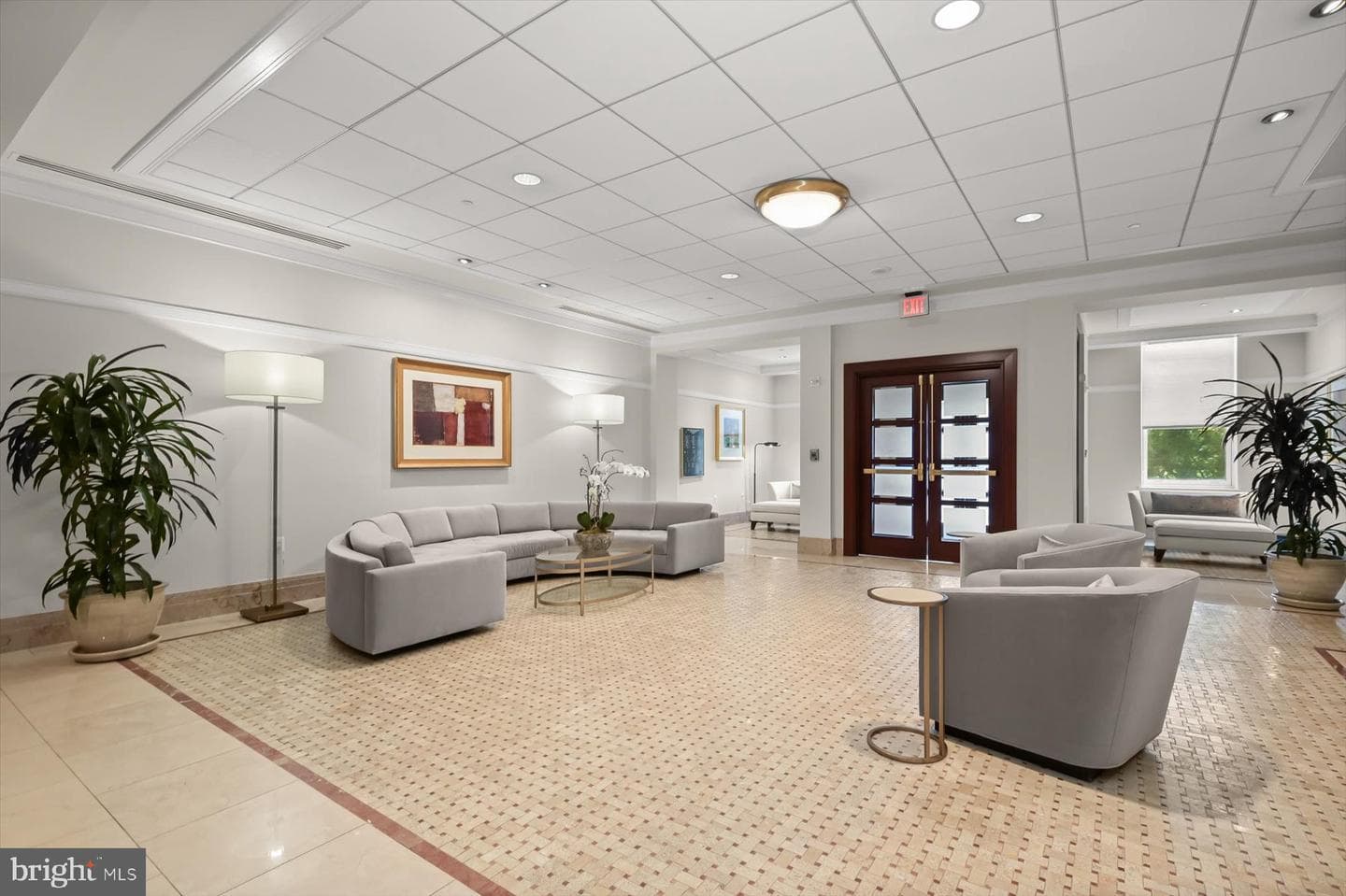 2425 L Street NW #303 photo 35