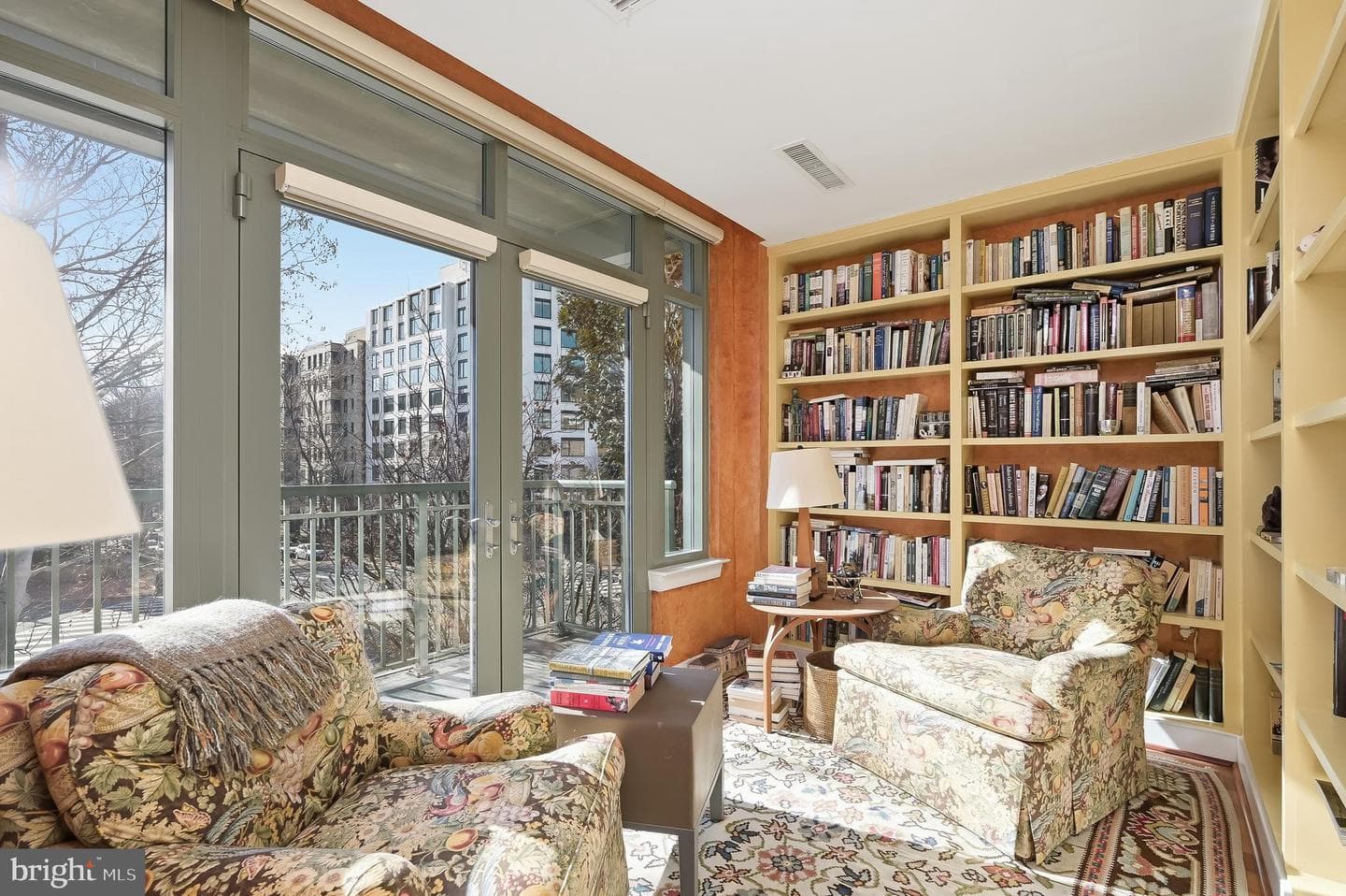 2425 L Street NW #303 photo 9