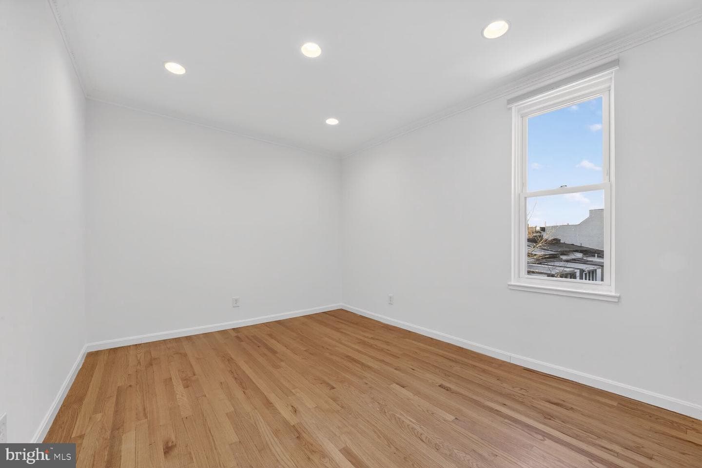 1669 Columbia NW #313 photo 18