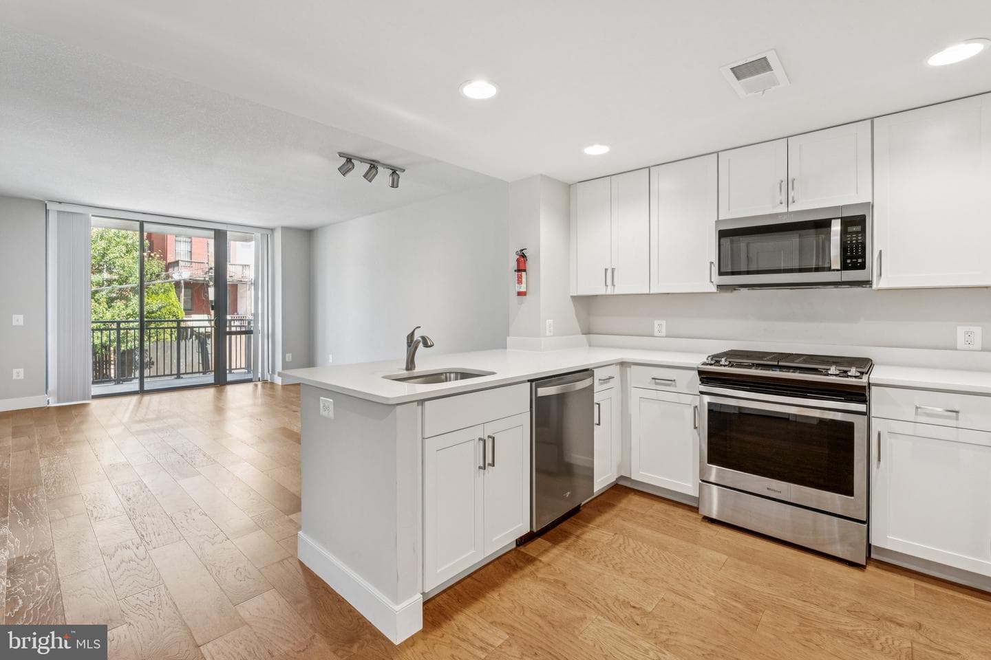 50 Florida Avenue NE #310 photo 4
