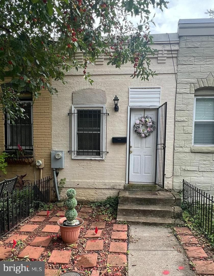 1341 C Street NE, Washington