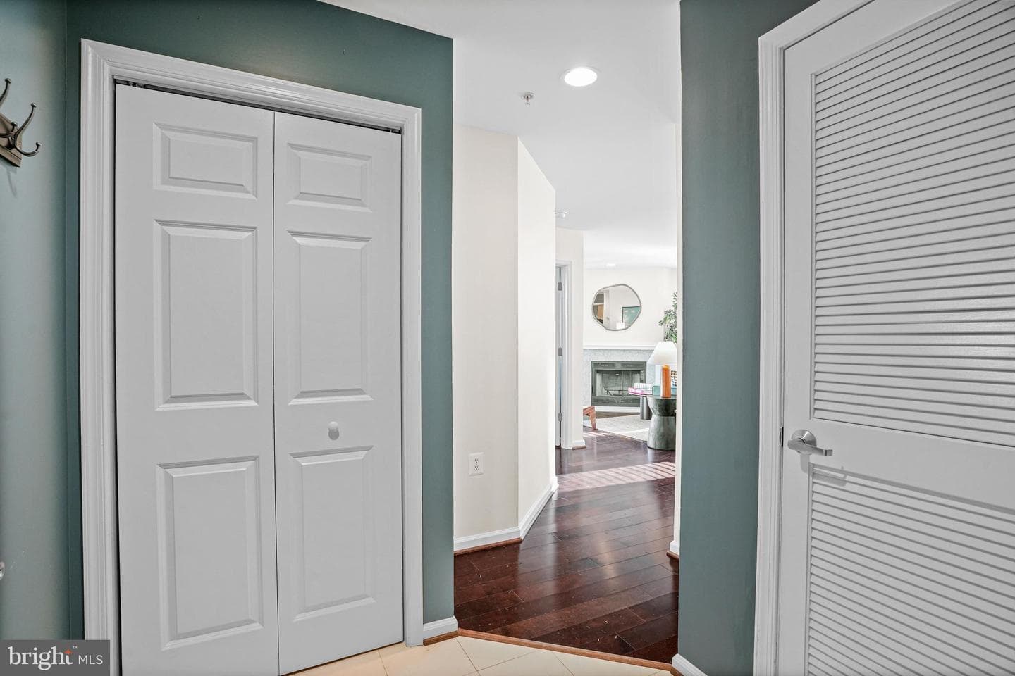2627 Adams Mill Road NW #402 photo 5