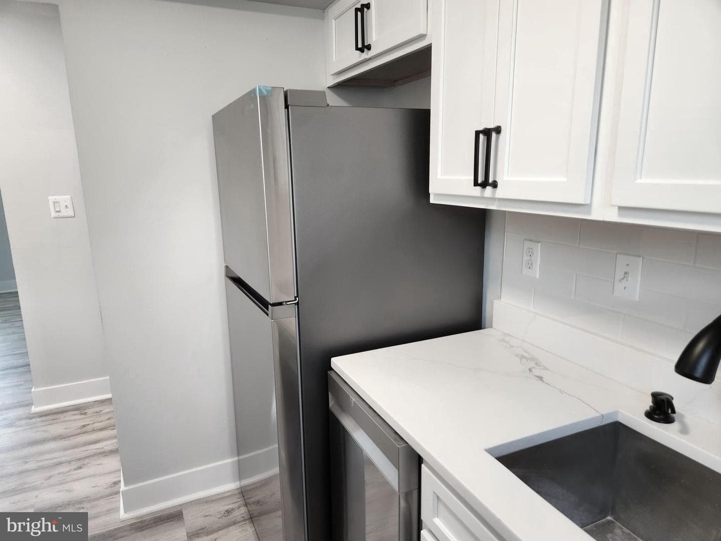 3809 V Street SE #202 photo 4