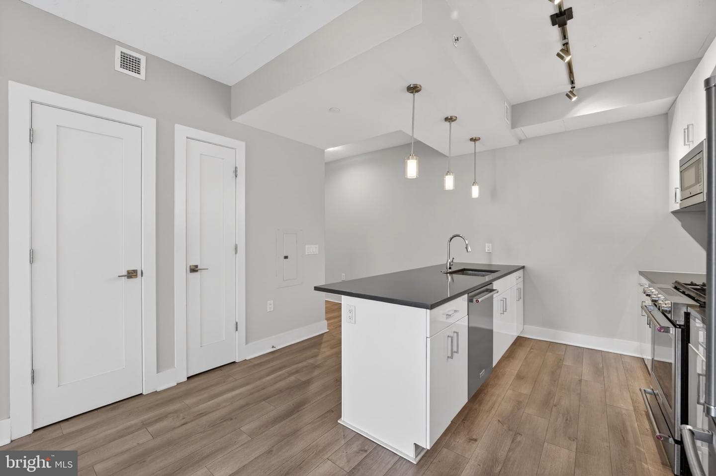 88 V Street SW #213 photo 11