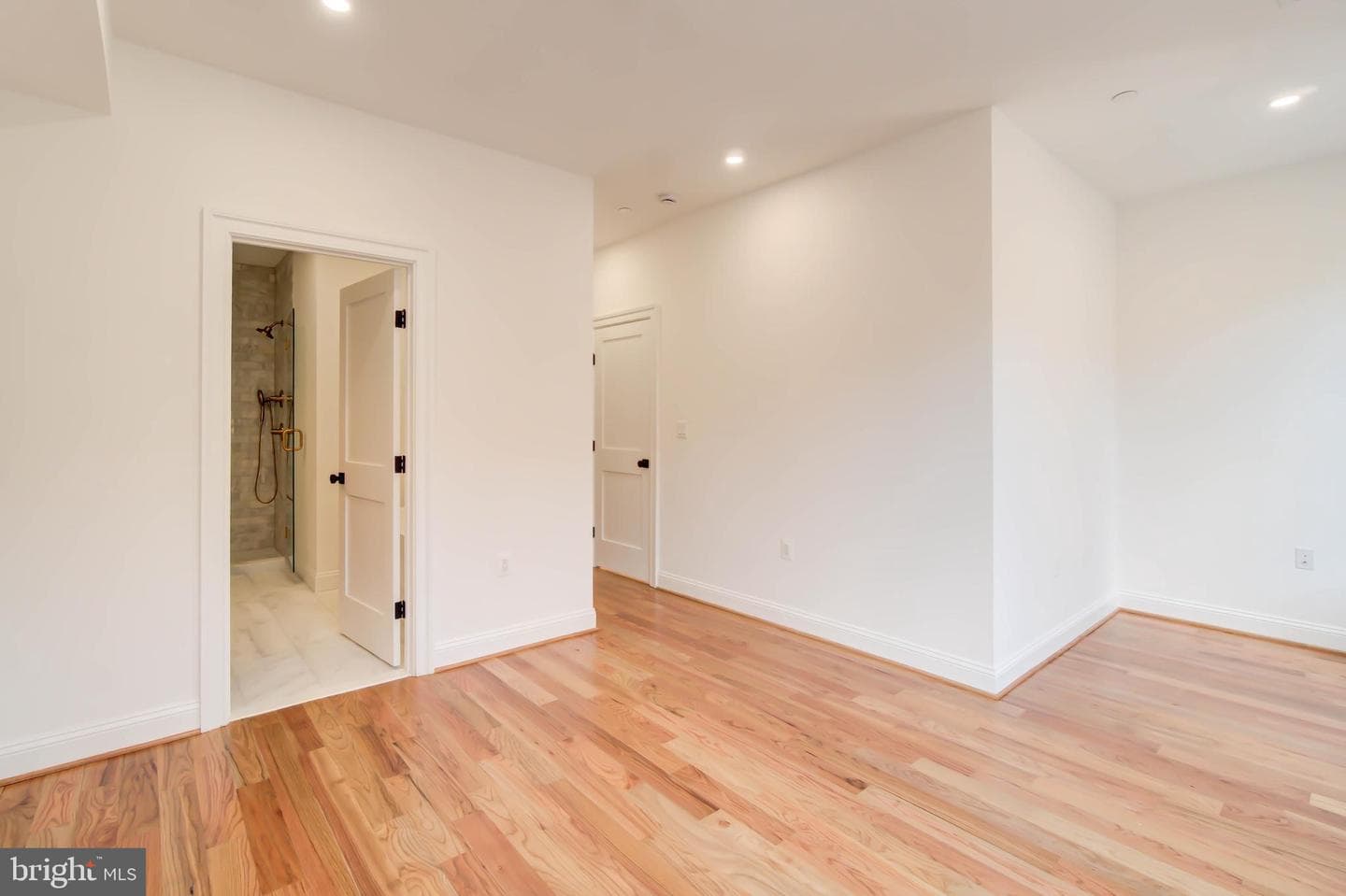 2910 18th Street NW photo 22