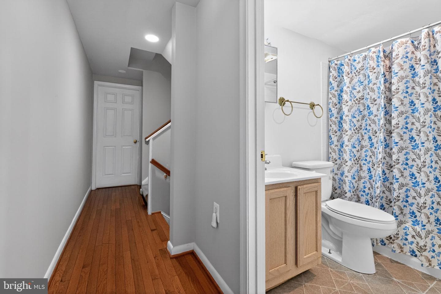 1718 Montana Avenue NE #1718 photo 11