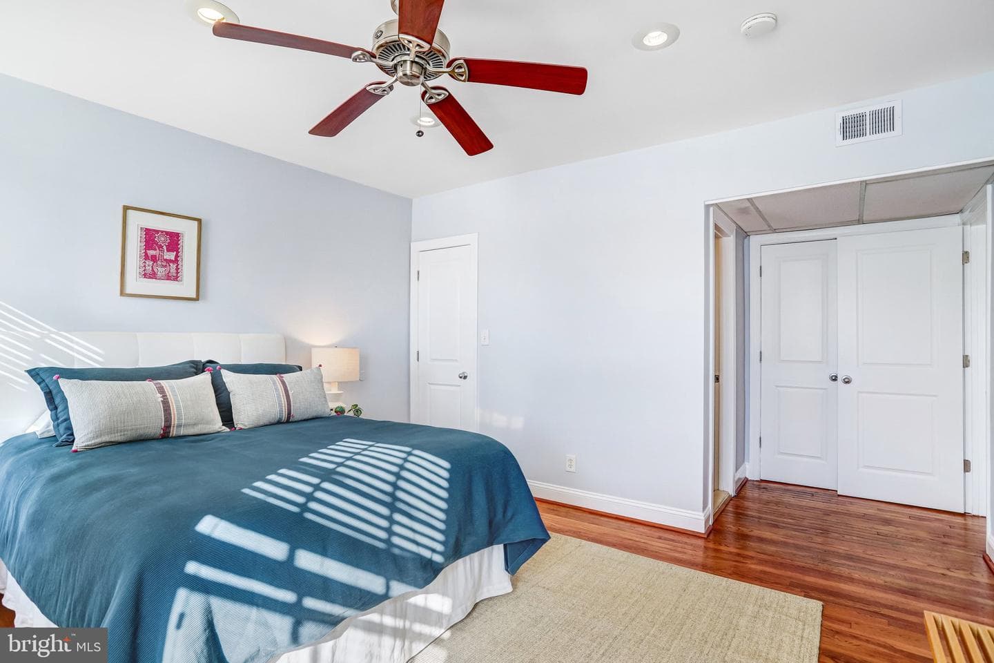 115 E Street SE #302 photo 10