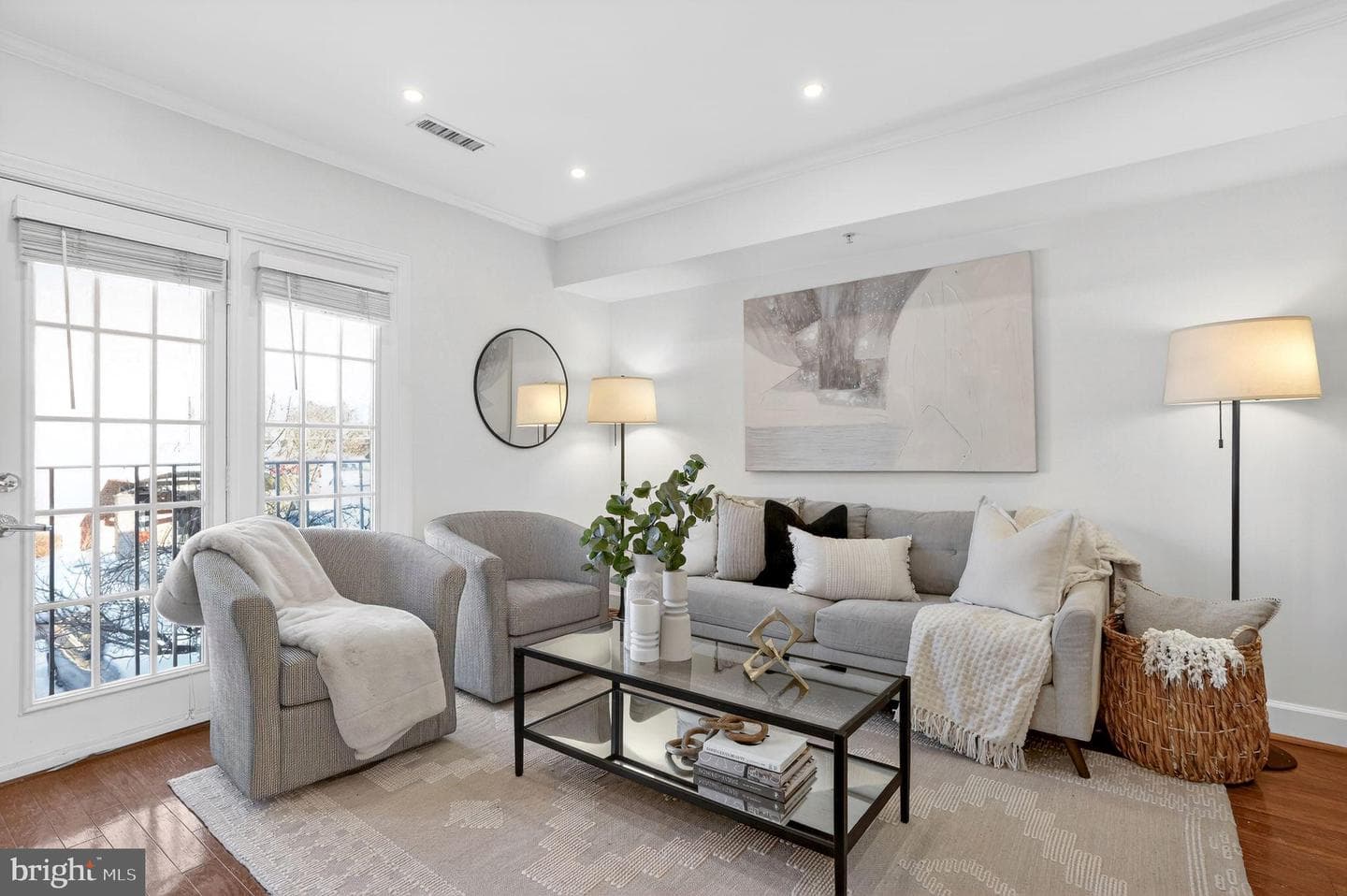 3805 Porter Street NW #201 photo 10
