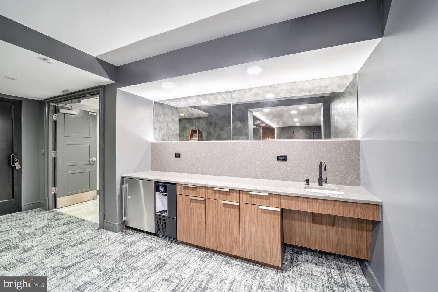 616 E NW #1150 photo 39