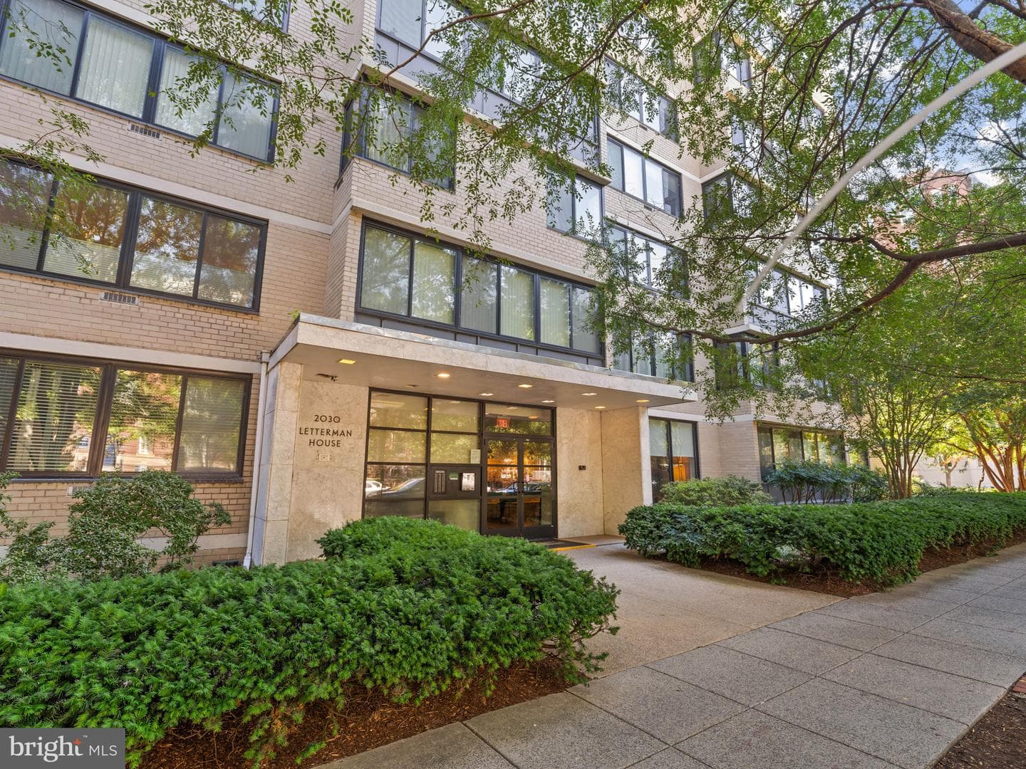 2030 F Street NW #1008, Washington