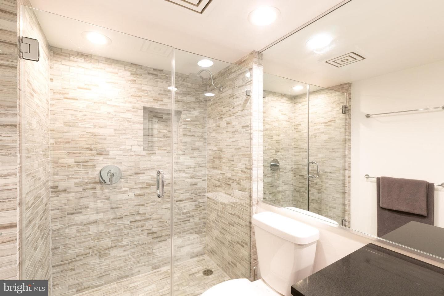 1045 31st Street NW #21 photo 30