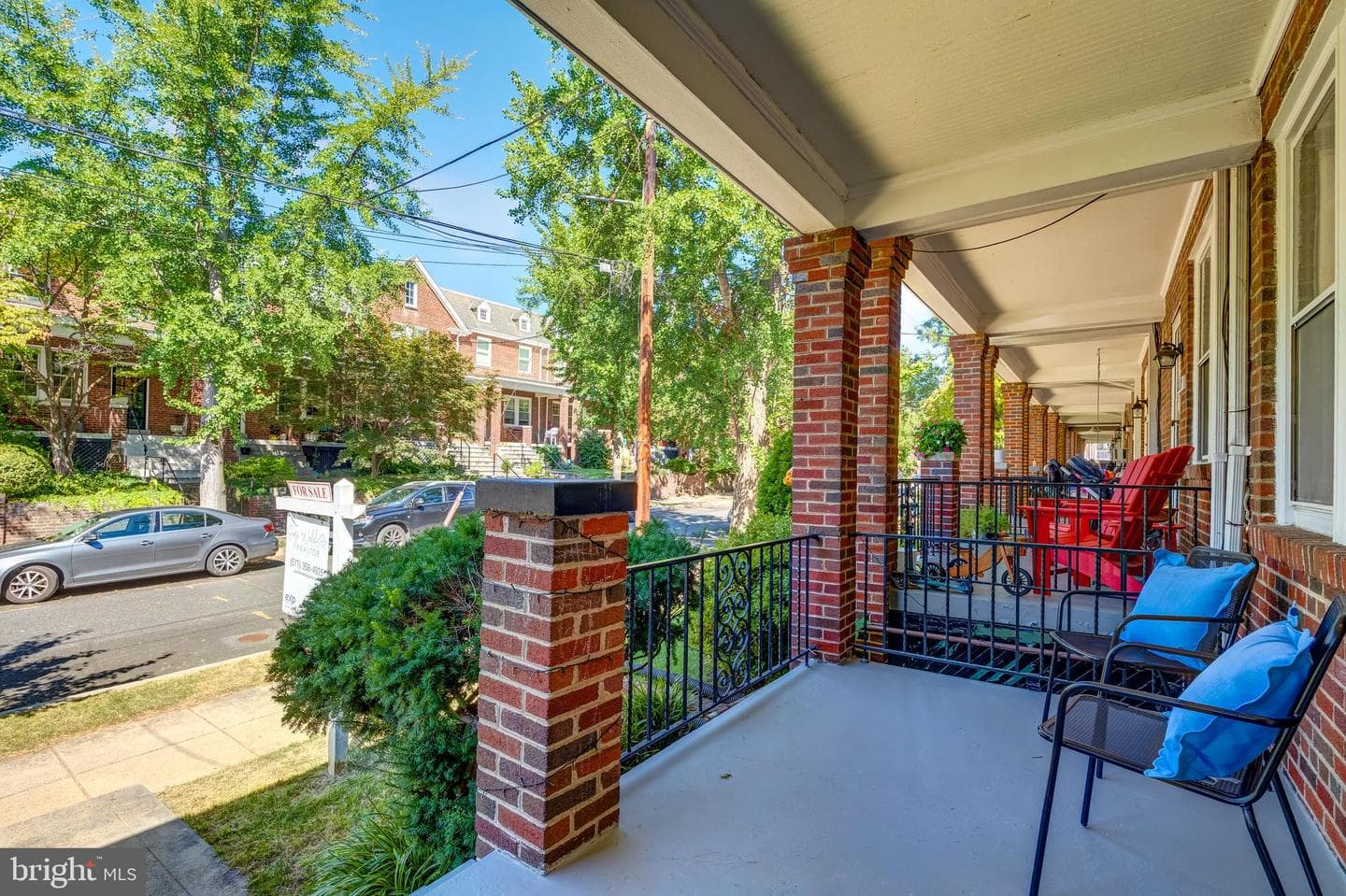 2217 39th Place NW photo 3