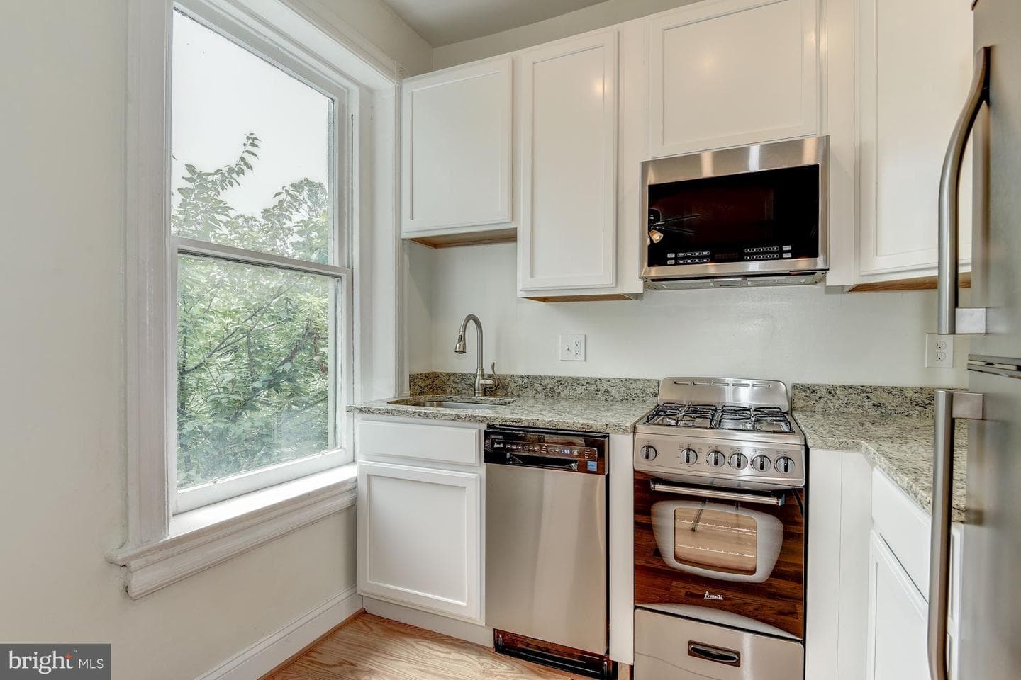 1674 Irving Street NW photo 18