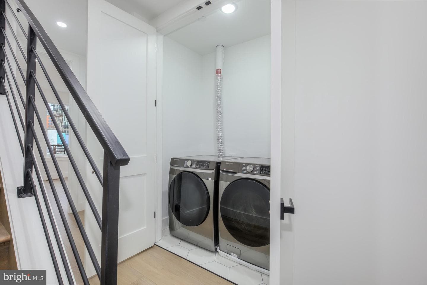 1218 5th Street NE #2 photo 19