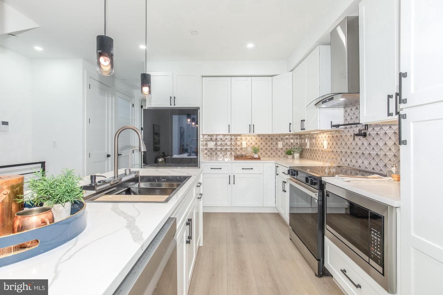 1218 5th Street NE #2 photo 6