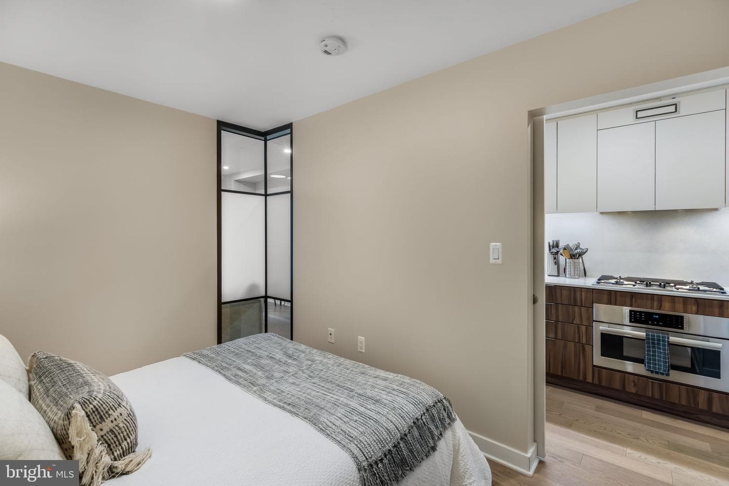 37 L Street SE #803 photo 19