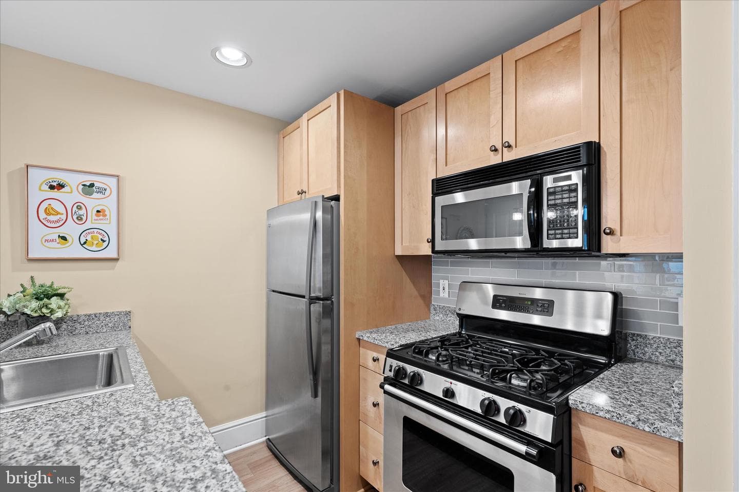 1625 16th Street NW #302 photo 6