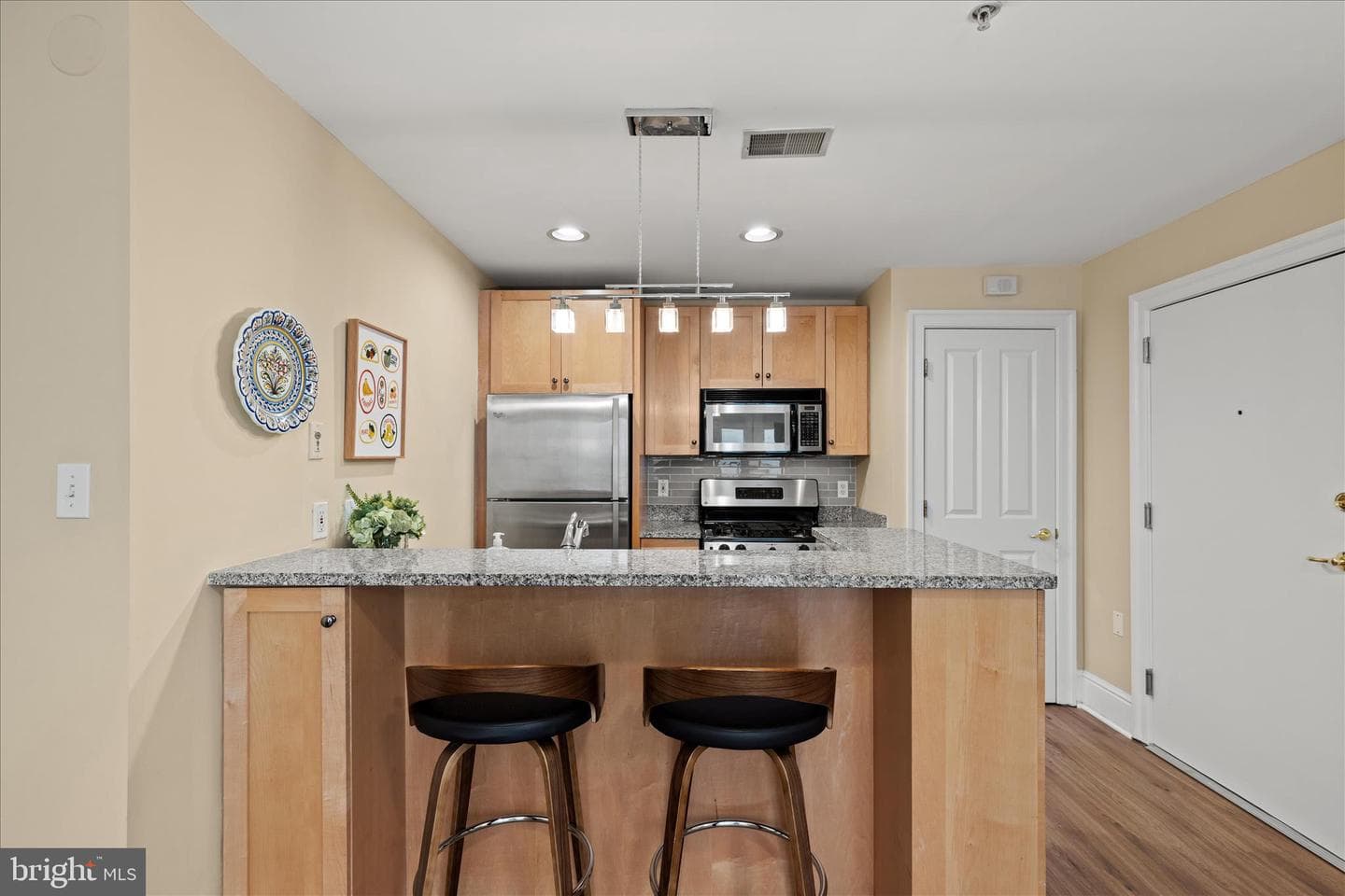 1625 16th Street NW #302 photo 8