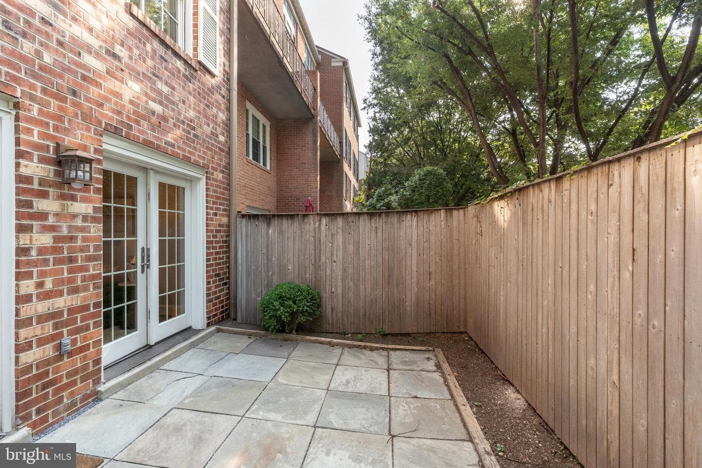 3299 Sutton Place NW #c photo 10