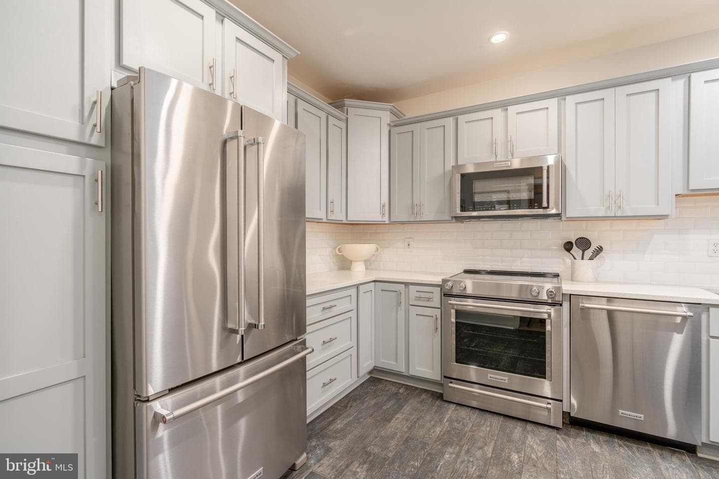 3299 Sutton Place NW #c photo 17