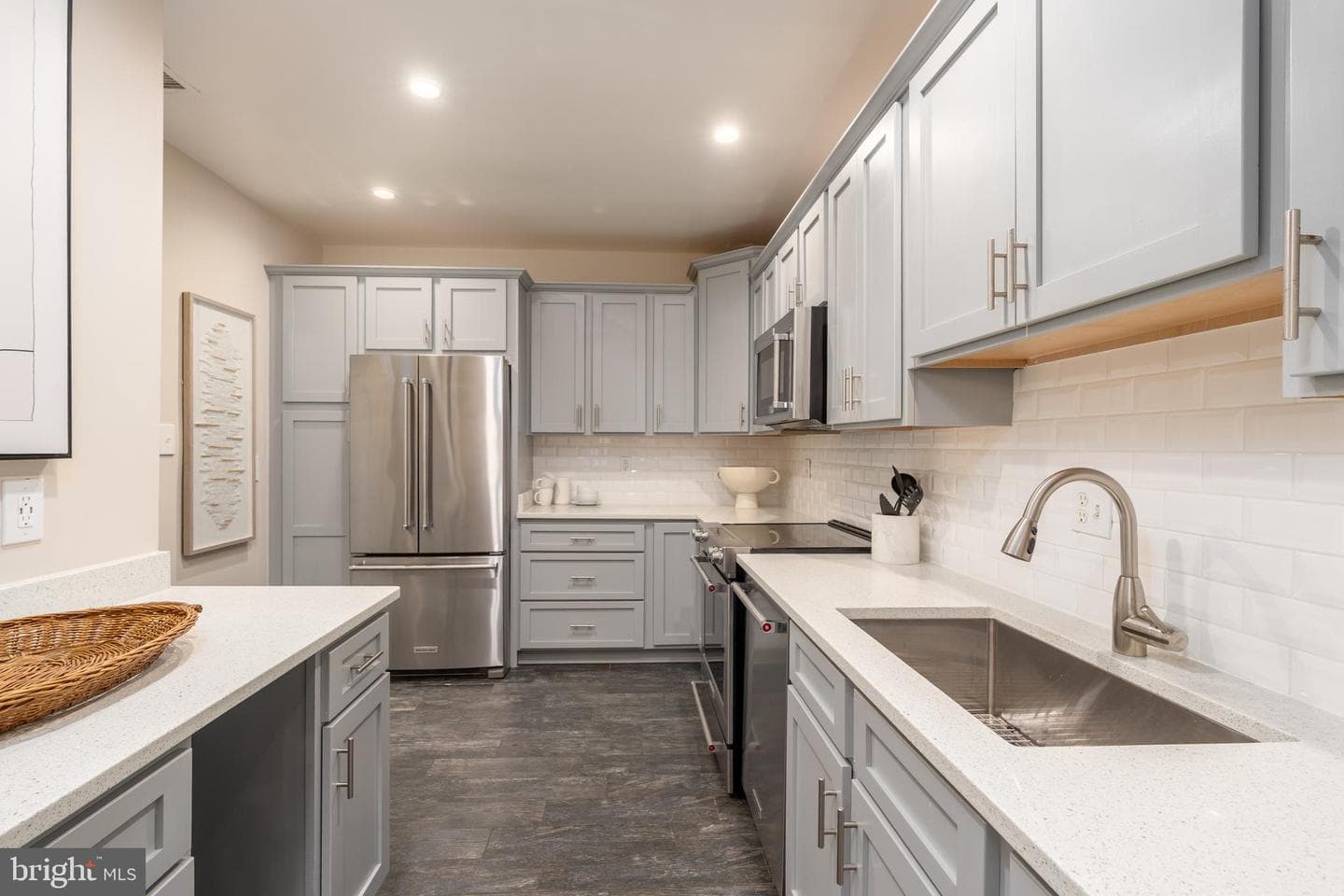 3299 Sutton Place NW #c photo 18