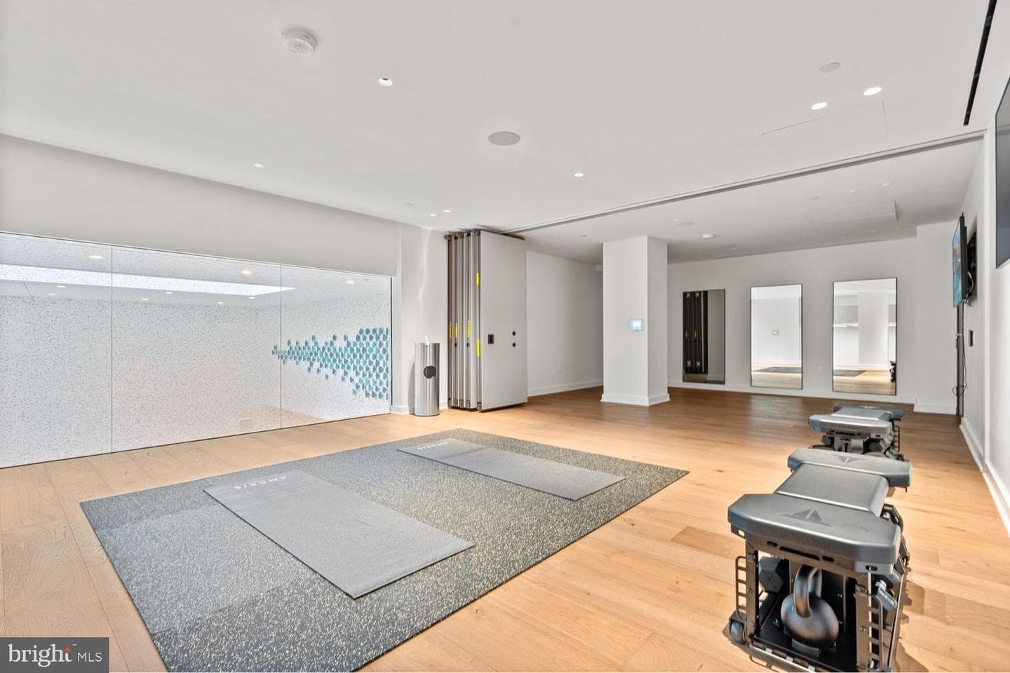601 Wharf Street SW #301 photo 29