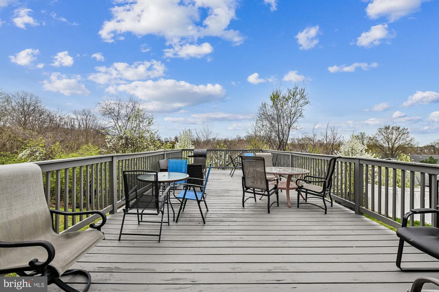 2382 Elvans Road SE photo 10