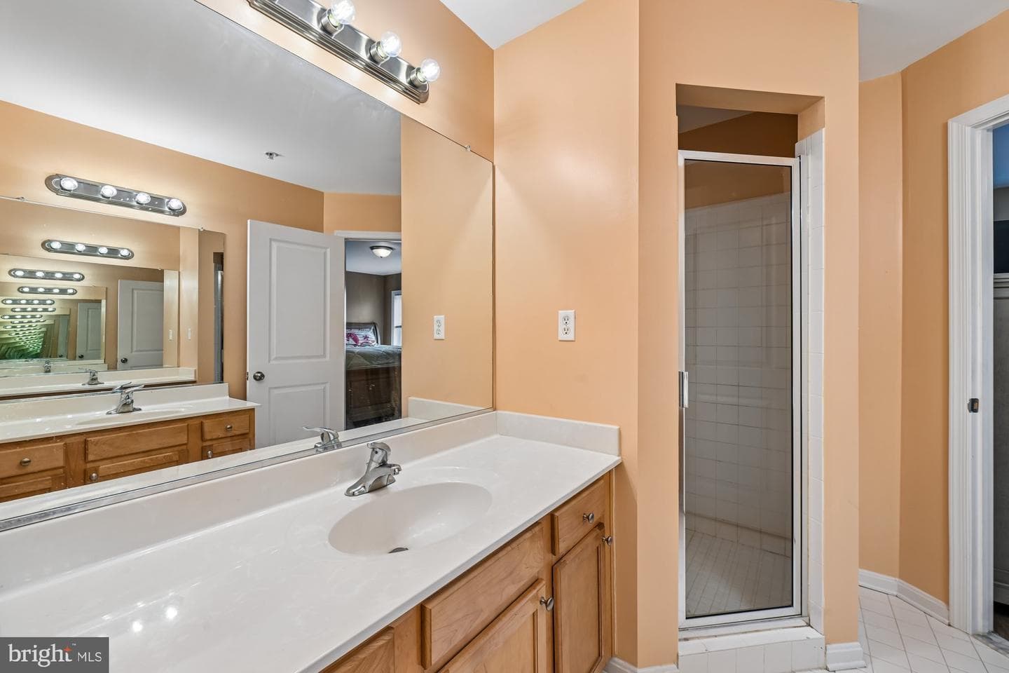 2382 Elvans Road SE photo 33