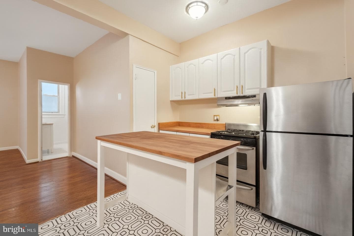 1300 Massachusetts Avenue NW #205 photo 4