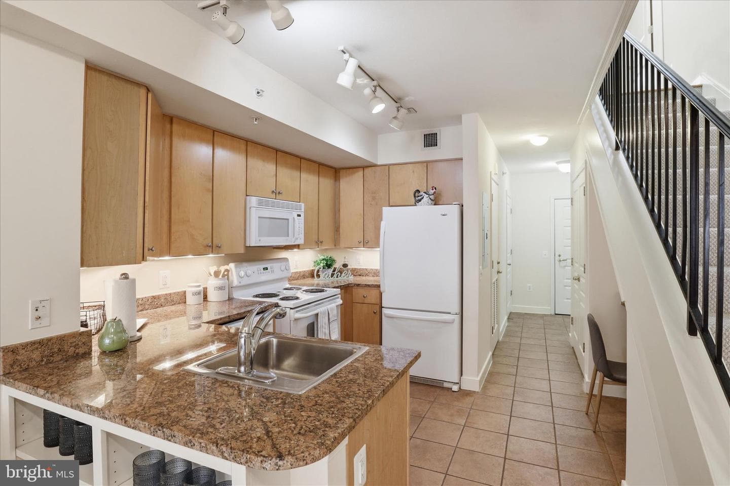 616 E Street NW #853 photo 10