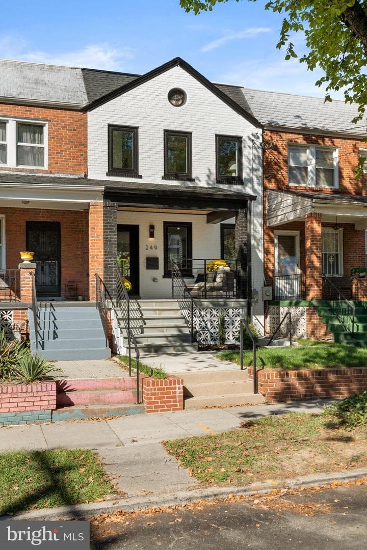 249 Gallatin Street NW photo 44