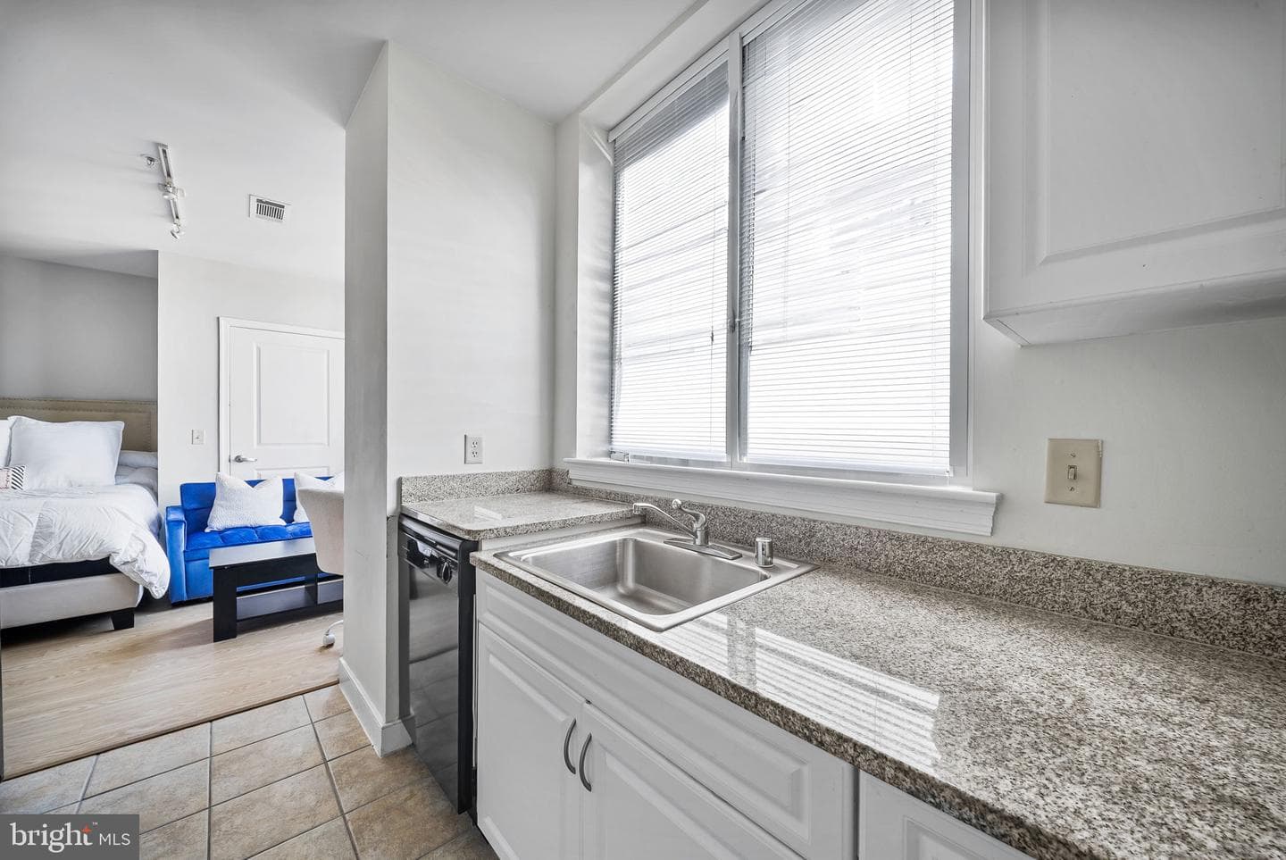 555 Massachusetts Avenue NW #1414 photo 10