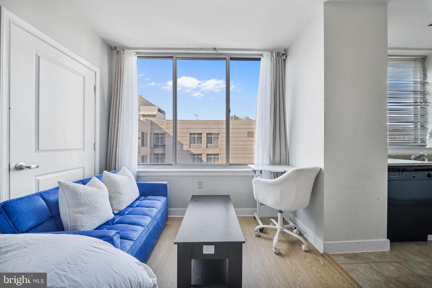555 Massachusetts Avenue NW #1414 photo 6