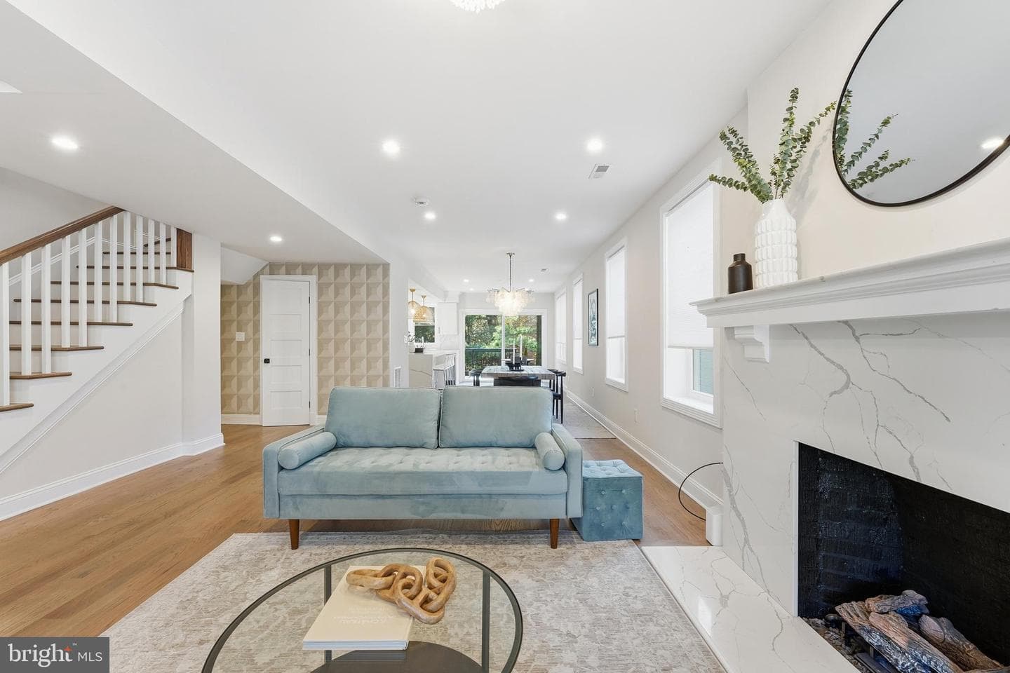 1524 Allison Street NW photo 3