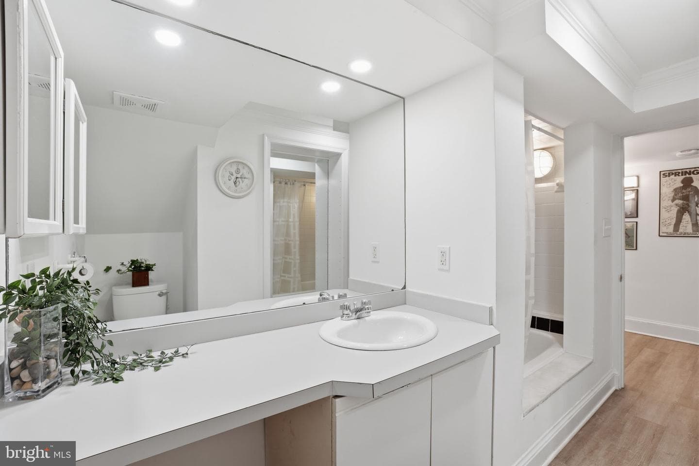 3327 Legation Street NW photo 30