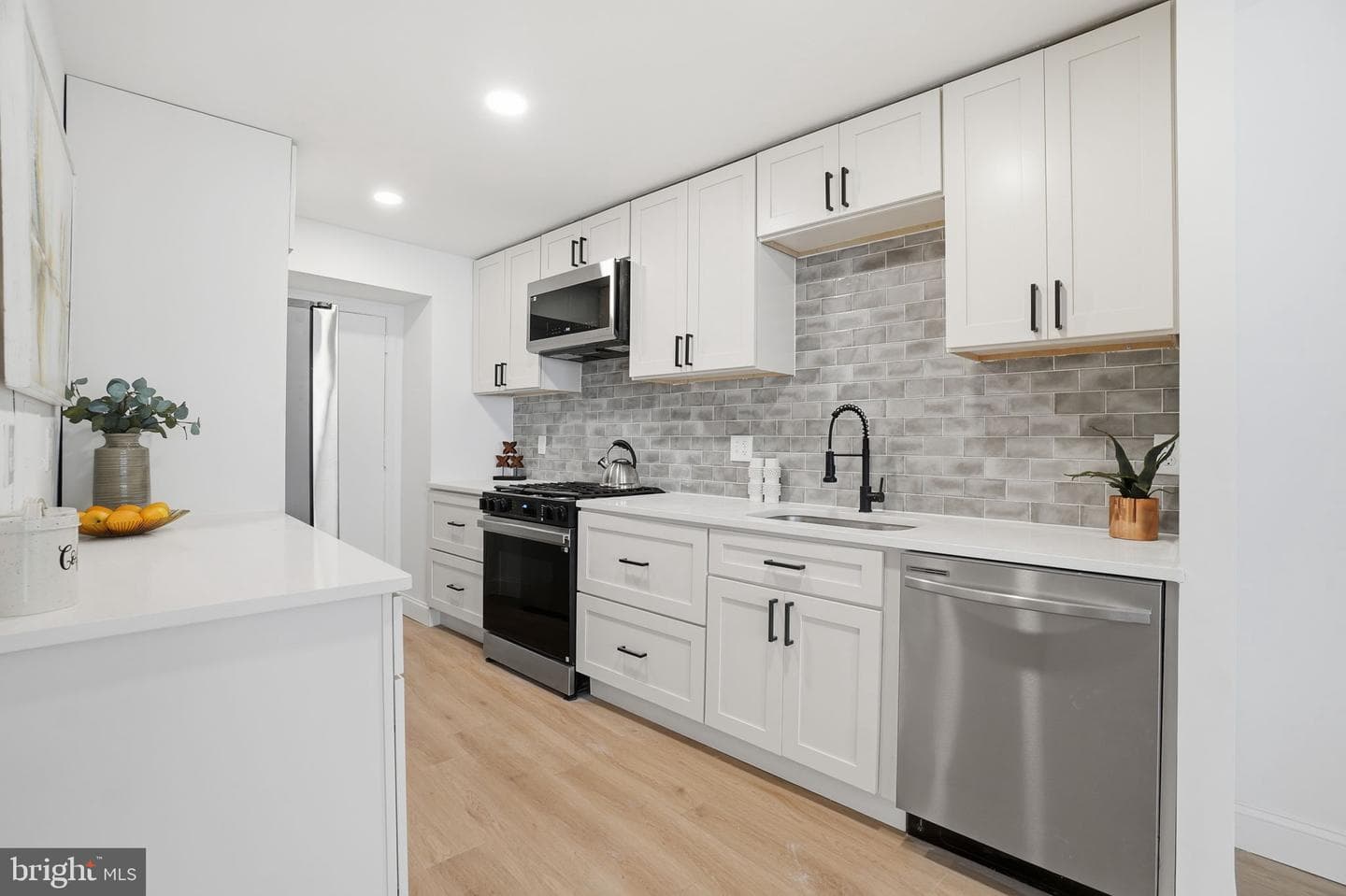 700 New Hampshire Avenue NW #609 photo 10