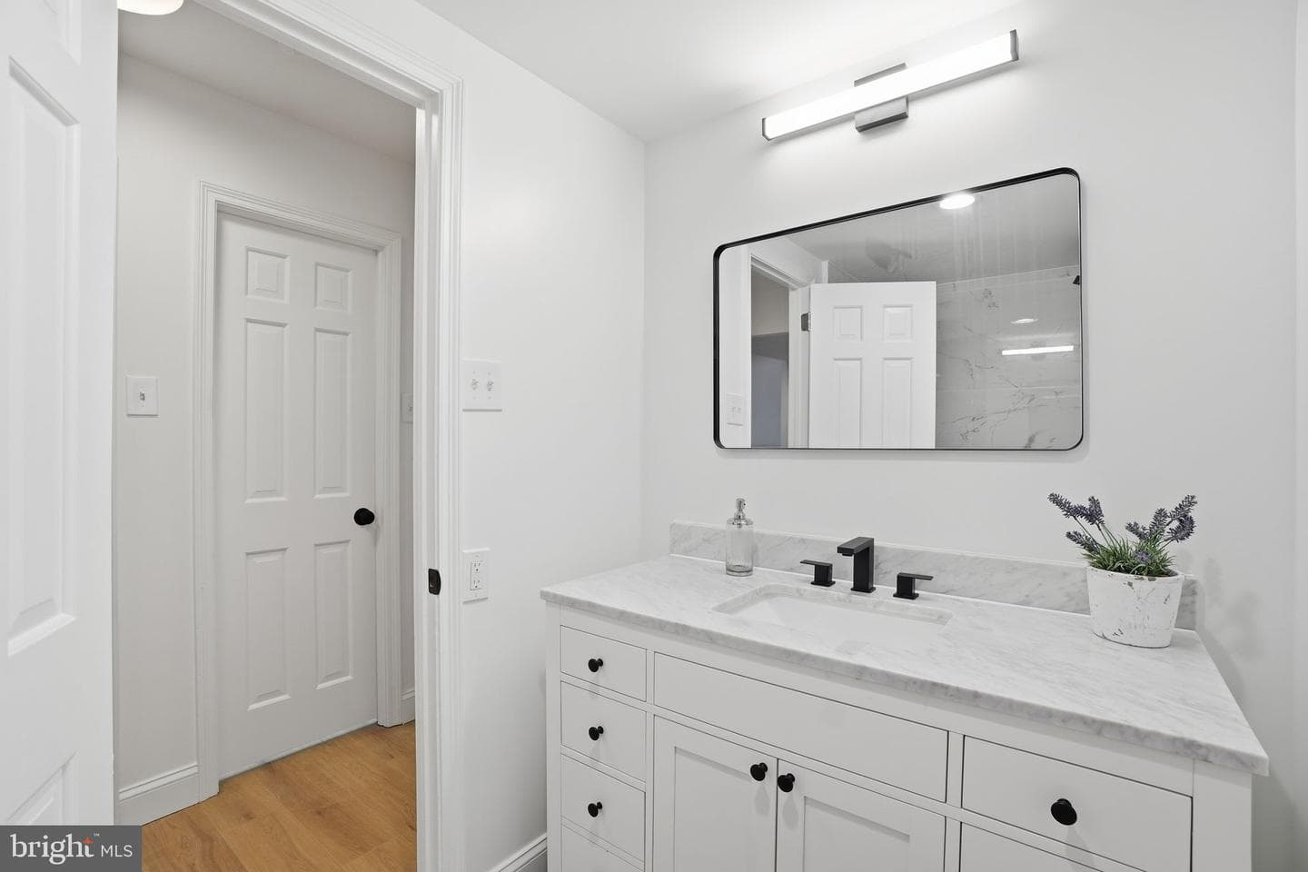 700 New Hampshire Avenue NW #609 photo 14