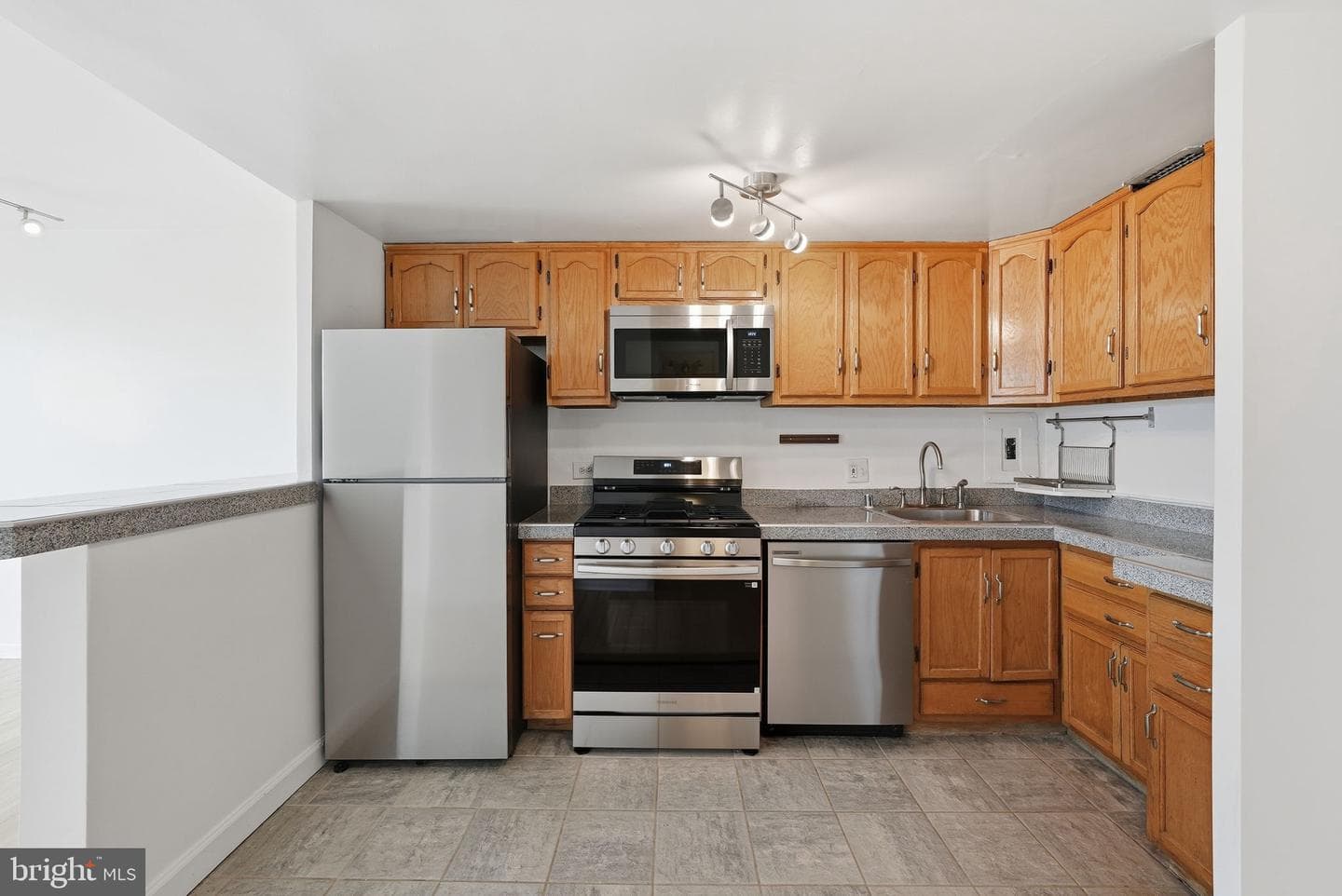 2829 Connecticut Avenue NW #709 photo 7
