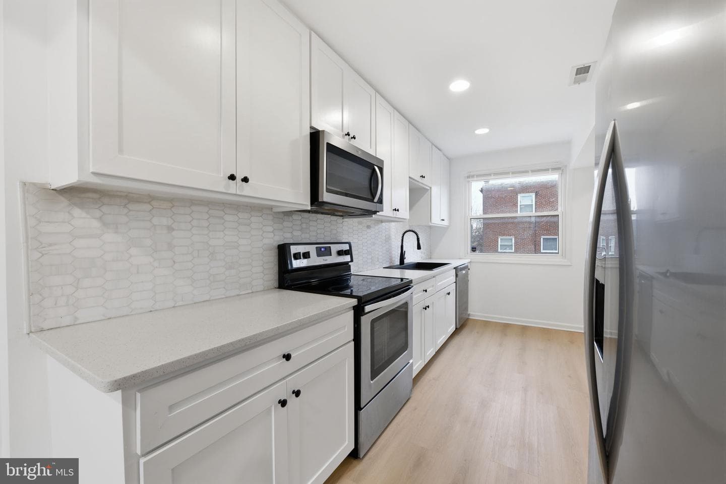 2242 16th Street NE photo 9