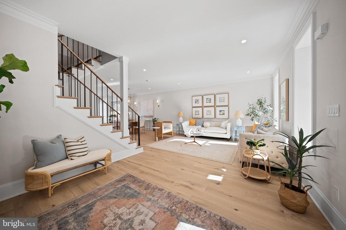 1863 Newton Street NW photo 3